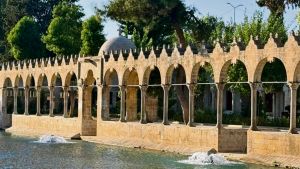 Nemrut’un, İbrahim’in Eyüp’ün şehri Urfa sabırla barışı bekliyor