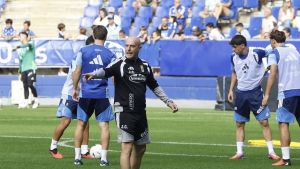 Calero exige más arrojo a su Oviedo: 