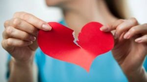Psychiatrist shares ways to heal and rebuild confidence after being rejected by someone you love