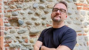 Paolo Roversi e il suo ‘Drago’: “Non conosce il grigio, segue solo la sua giustizia”
