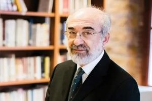 Μην κρύβεστε άλλο