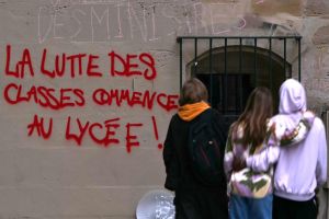 Tous de gauche à 18 ans ? Ces autres jeunes qu’invisibilisent les larmes de crocodile versées par les (vrais faux) adultes sur la génération mélenchono-snowflake