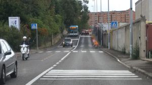 Incidente tra un’auto e un bus a Trieste: ferita una passeggera