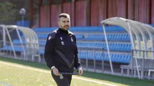 Yago Iglesias, entrenador del Avilés: 