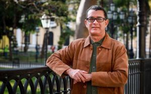 Tinte polisémico | Sendos temblores y desnuda oscilación