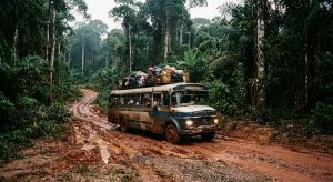 O Brasil que vi do ônibus precisa ficar enterrado no passado