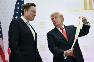Trump Bought Millions in SpaceX Bonds, Then Eased Space Travel Regulations
