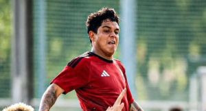 Dos periodistas checos explican por qué Joao Grimaldo fue ‘borrado’ del Sparta Praga