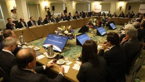 Lo que conversaron dos ministros económicos peruanos con empresarios chilenos en una reservada cita en Lima