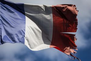 Crise de la dette : la France est-elle too big to fail… ou too big to save ?