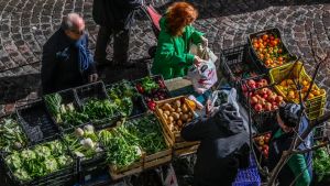 Caro spesa a Treviso, l’appello dei piccoli produttori: «Da noi si risparmia»