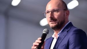Pd, Tosiani suona la carica: 