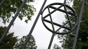 La legge sull’antisemitismo non protegge gli ebrei