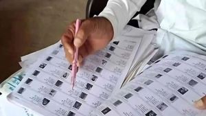 Former IAS, IFS officers' open letter defend election process, demand proof of rigging claims amid Jantar Mantar protest