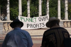 Extreme Weather Disasters Cost Hundreds of Billions. Let’s Make Polluters Pay.