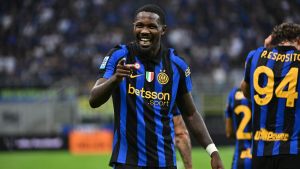 L'Inter riparte a tutta velocità: Parma travolto in mezz'ora. Primi minuti per Djed Spence