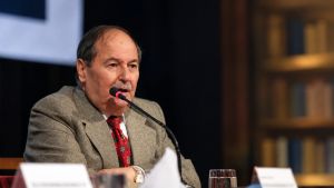 Prof. Dr. Şerafeddin Gölcük: İlim, Vakâr ve Adanmışlıkla Geçen Bir Ömrün Ardından