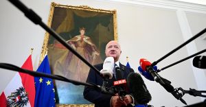 Das politische Panorama der Republik: Wer geht, wer kommt, was fehlt?