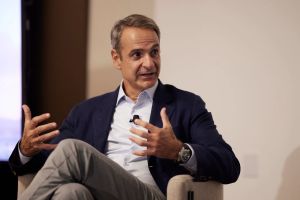 Μητσοτάκης για τον Μίνωα Ζομπανάκη: Υποστήριξε πως η οικονομία και οι τράπεζες οφείλουν να υπηρετούν την κοινωνία