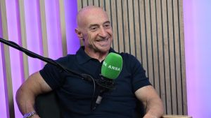 11 ottobre, tanti auguri al Signore degli Anelli. Jury Chechi compie 57 anni: “Ecco come mi mantengo in forma”