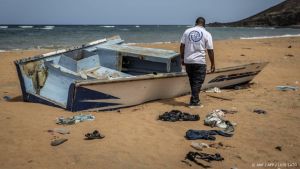 Meer dan honderd doden gemeld na kapseizen boot bij Djibouti