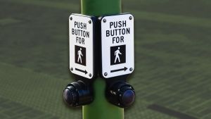 Most Pedestrian Crosswalk Buttons Don’t Work. But They Can Teach You a Lot About Leadership