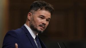 Rufián será el candidato de ERC a las elecciones y mantiene la puerta abierta a alianzas con otros partidos