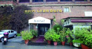 Livorno, per due mesi alloggia all’hotel Granduca e non paga il conto da 5mila euro