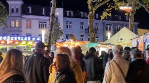 Hela und Apfelmarkt vereinen Laufenburg in Volksfeststimmung