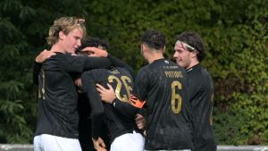 Grippewelle getrotzt! FC 08 Villingen zieht dank Last-Minute-Sieg mit dem Tabellenführer gleich