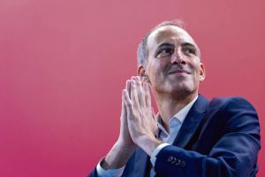 Raphaël Glucksmann désigné candidat social-démocrate dès le premier tour avec 67 % des voix