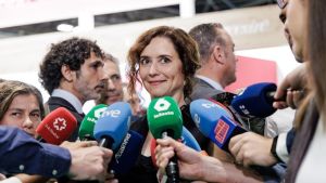 El cartero siempre duda