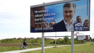 Riješit ćete se Vučića preko noći? Hm, pogledajte samo Zagreb i Split…