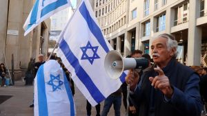 Reggio Children, cosa è successo. L’invito a rinnegare Israele, la rinuncia dei docenti ebrei e l’affondo: “Metodi da Terzo Reich”