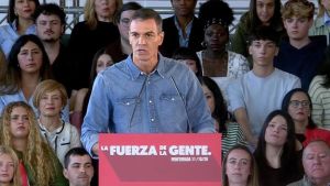 Sánchez pide al Supremo que frene el intento de PP y Vox de impedir votar a 400.000 españoles por la 'ley de nietos'