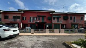 Donadio e quel viaggio fino a Casal di Principe: verifiche sui contatti