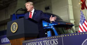 Trump, ein Bittsteller bei Diktatoren