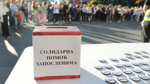 Bez plata 80 dana: Zaposleni Filozofskog fakulteta u Nišu danas ispred Ministarstva prosvete