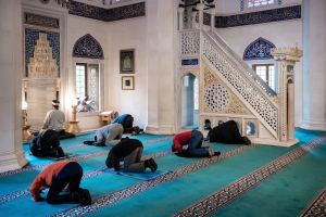 Herkunft ist kein Glaube – und Muslime sind keine politische Gefolgschaft