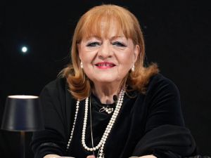 Богдана Карадочева с горчиво признание: Нямам нито стотинка пенсия! Цял живот пея, а държавата не ми признава стажа