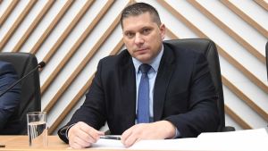 Nikodijević zakazao sednicu gradskog parlamenta zbog zahteva za smenom Šapića