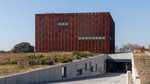 Troya'dan Adatepe'ye: 10. Çanakkale Bienali'nde bir yolculuk