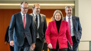 Ein Hauch von Schröder-Lafontaine: Wo zeigen sich Parallelen – und wo enden sie?