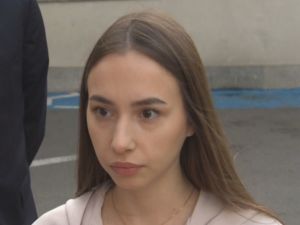 Мистерия с Ива Михайлова: Тя твърди, че минала законно границата, Скопие казва - няма нито излизане, нито влизане в...