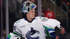 Goaltender Leevi Merilainen getting chance to showcase skills with Canucks