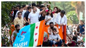 Missing documents, Rs 220 court fee shortfall: Supreme Court flags 14 defects in Rahul Gandhi's SIR plea