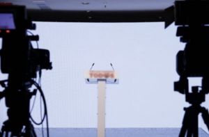 Voteu-nos, ‘en plan, literal’