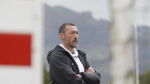 La instrahistoria del golazo olímpico del Marino de Luanco: así fue el tanto que anotó Álex Menéndez y que fue 