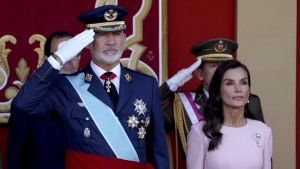 Los Reyes visitan una Ceuta con las playas vacías de inmigrantes y las devoluciones todavía pendientes