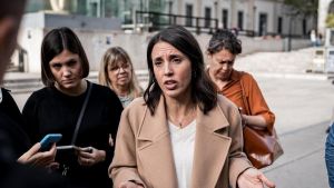 Frente Amplio y Podemos se enredan en quién debe sumarse a quién para unificar la izquierda